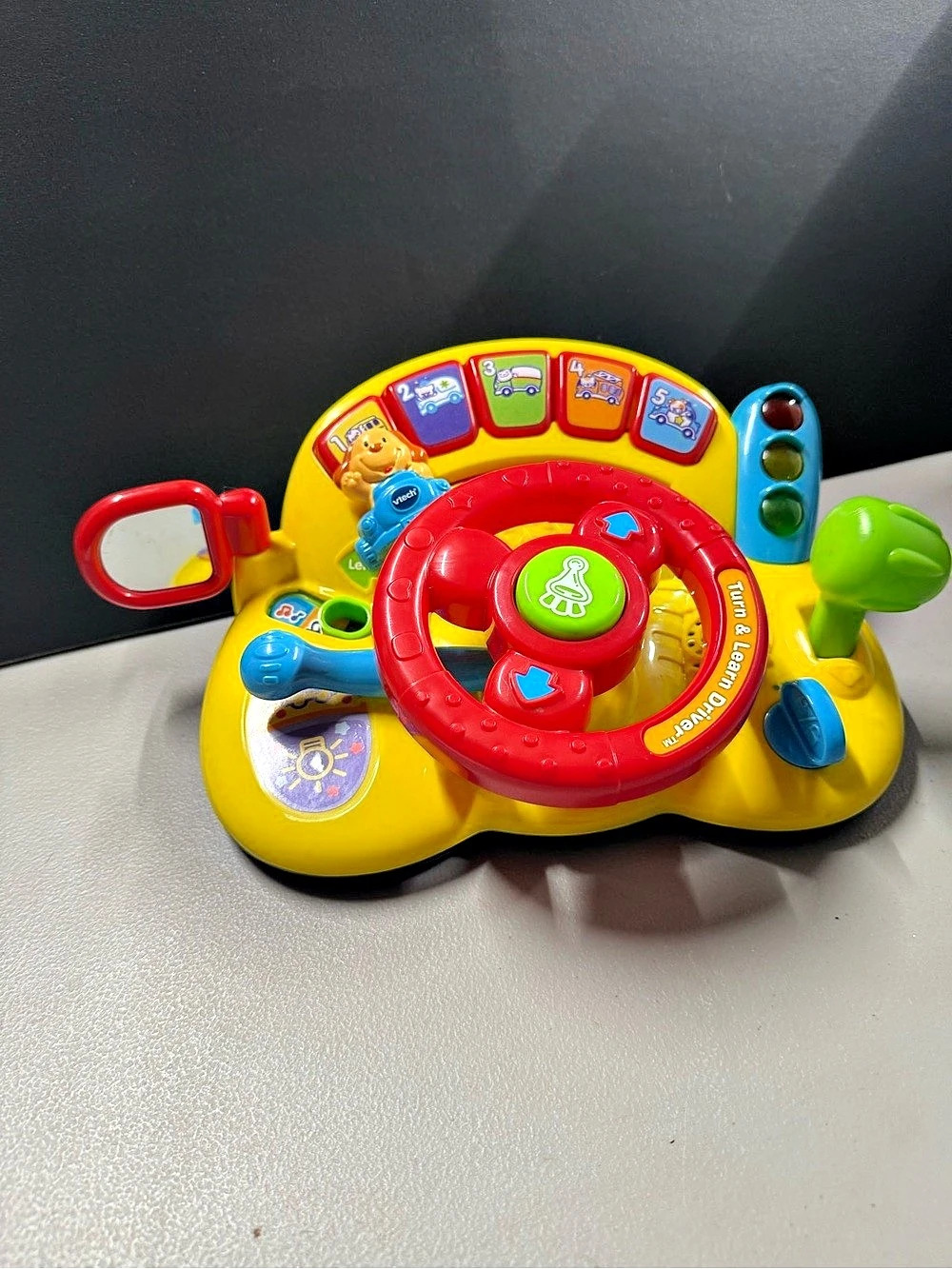 VTech Turn and Learn Driver Steering Wheel Activity Toy